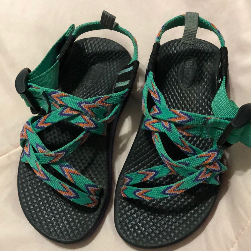 Girls Chaco’s